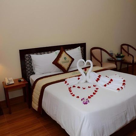 7S Hotel Thu Bon Danang Buitenkant foto