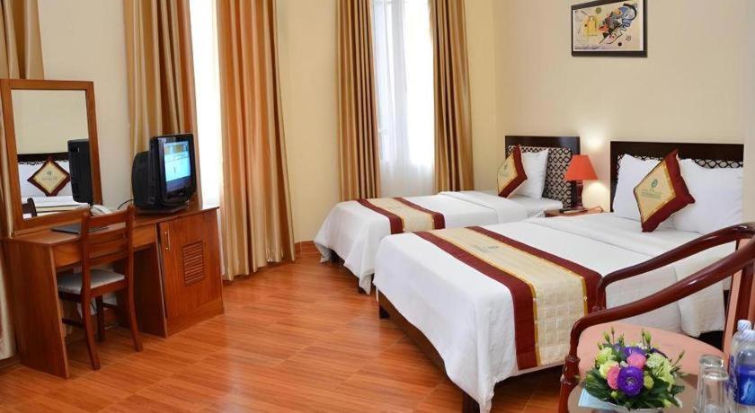 7S Hotel Thu Bon Danang Buitenkant foto