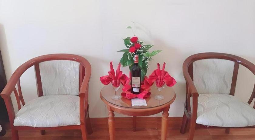 7S Hotel Thu Bon Danang Buitenkant foto