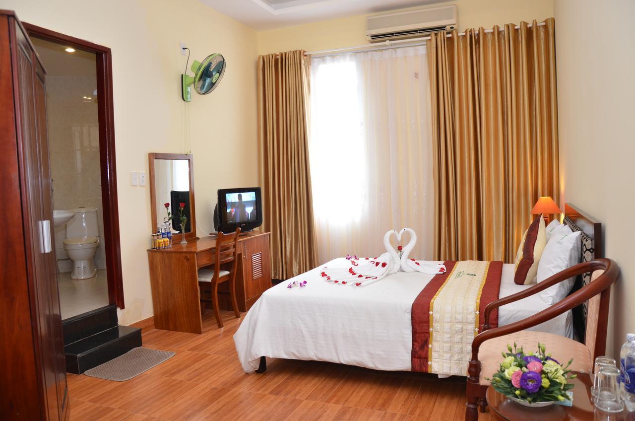 7S Hotel Thu Bon Danang Buitenkant foto